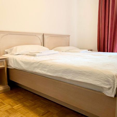 Appartamento Bolzano - Vittorio Veneto - Parcheggio Incluso Eksteriør billede