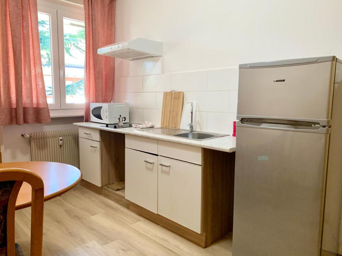 Appartamento Bolzano - Vittorio Veneto - Parcheggio Incluso Eksteriør billede